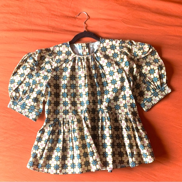 Anthropologie Let Me Be Puff Sleeve Top Size S small - Picture 5 of 5